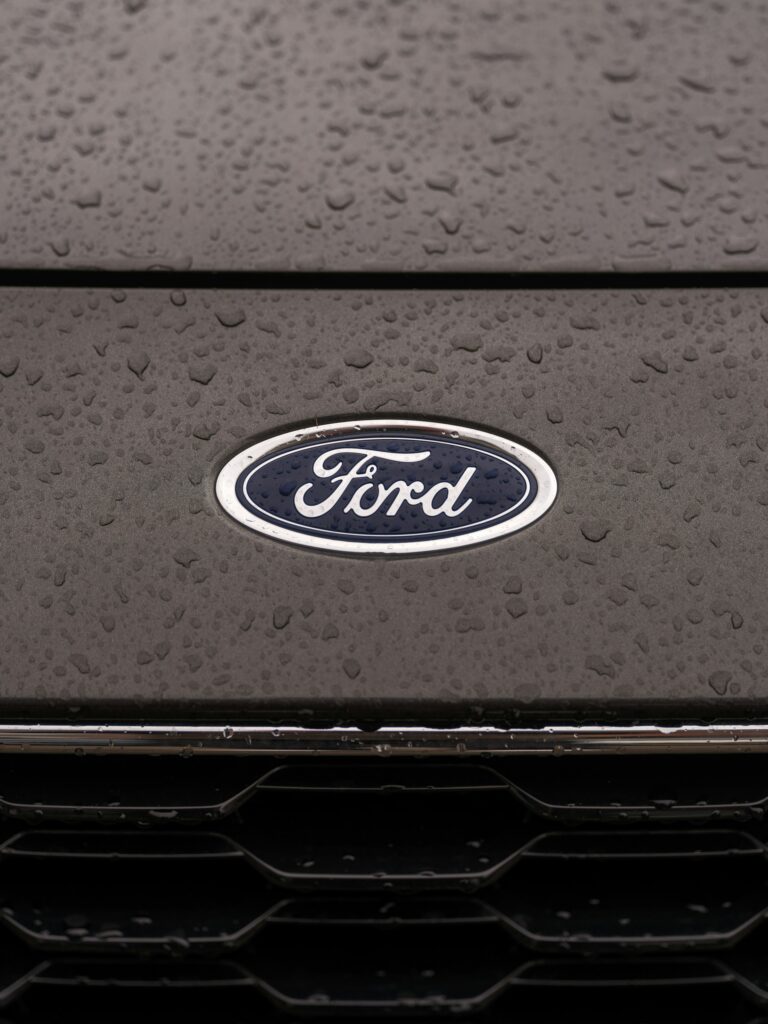 Ford Puma logo