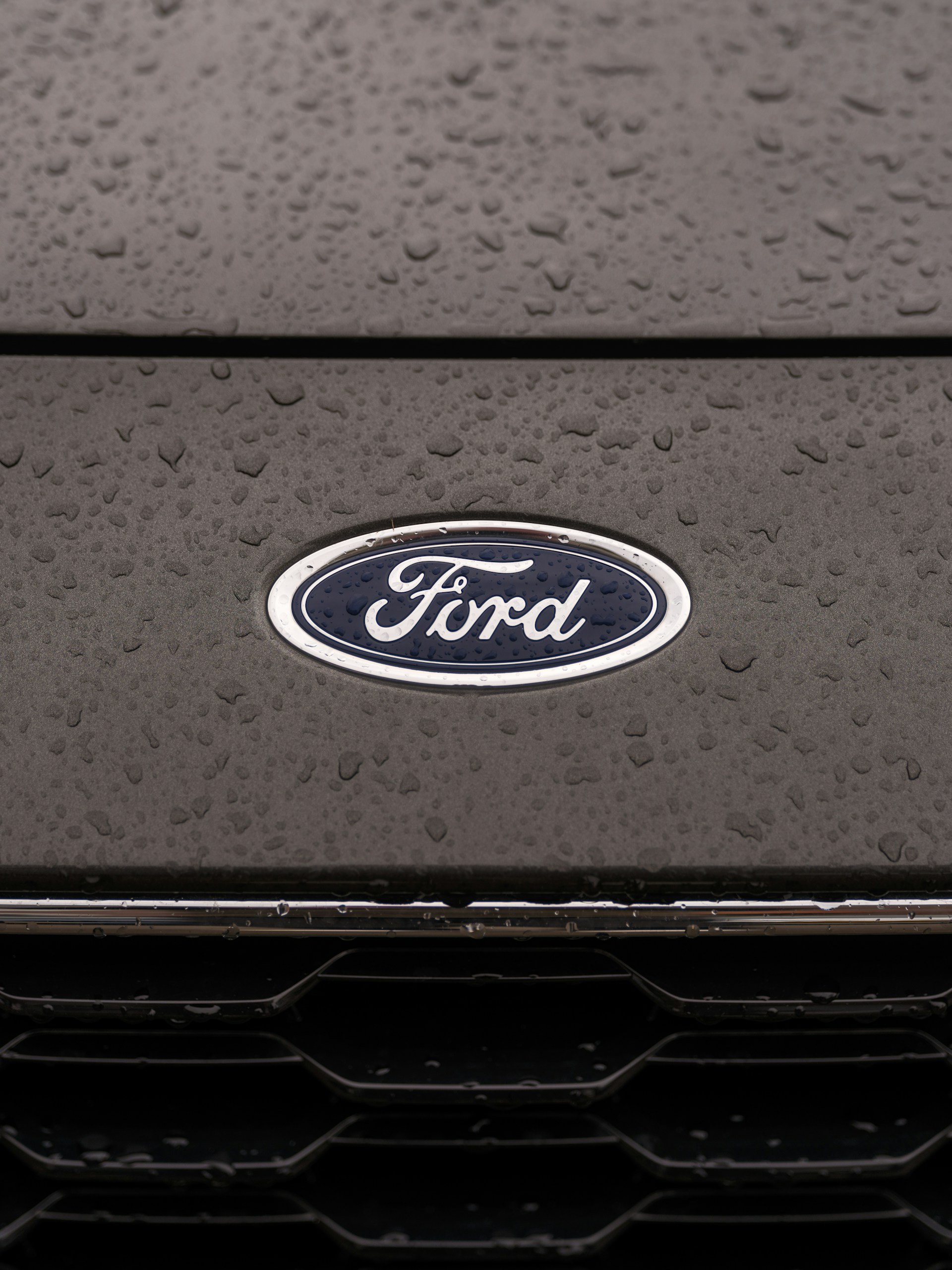 Ford Puma logo